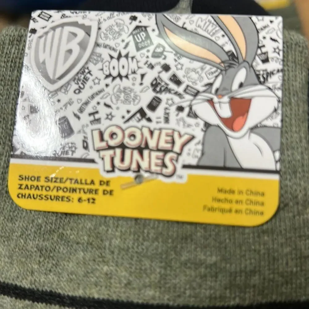 CENTRIC BRAND LOONEY TUNES‎ NOVELTY SOCKS SIZE 6-12